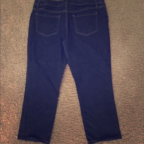 The Limited Denim 312 Capri blue Jeans. - Picture 3 of 3